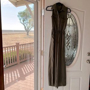Olive Green Jumpsuit with pockets!